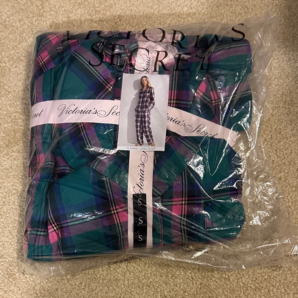 Victoria's Secret Teal and Pink Plaid Pajama Set